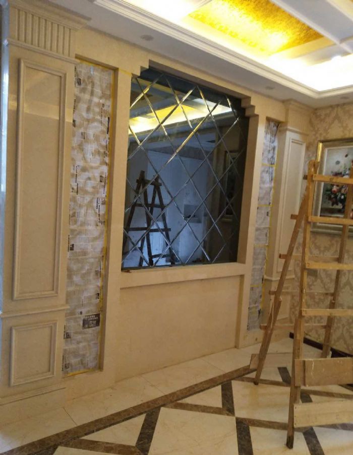 �人��ɫ�������װ��Ч��ͼ