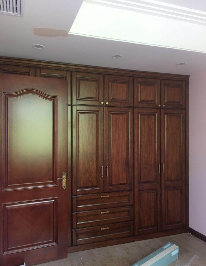 上海浦东新区陆家嘴红醍半岛86号装修效果图