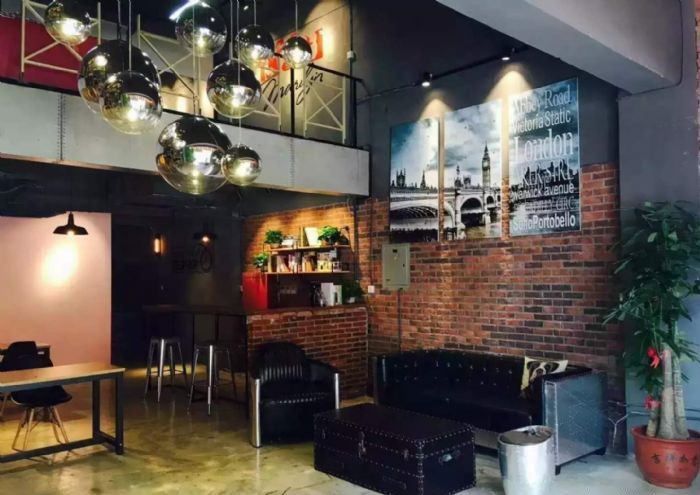 ��ɽ���b������  װ��Ч��ͼ