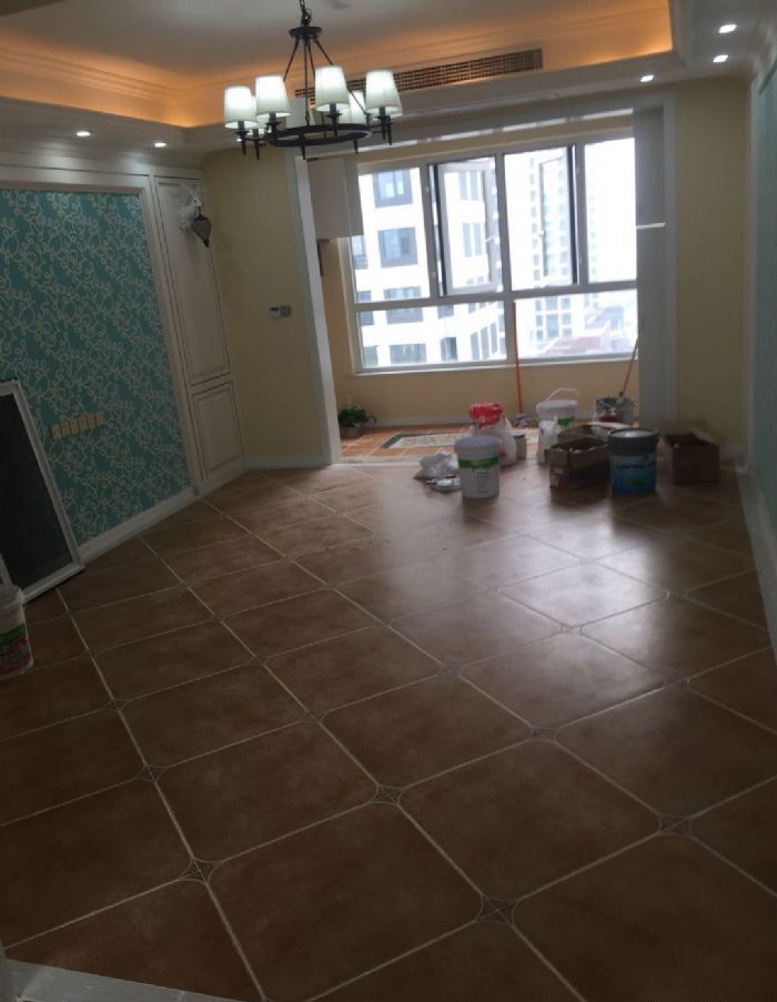 �人�ڿ�����װ��Ч��ͼ