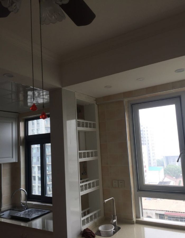 �人�ڿ�����װ��Ч��ͼ