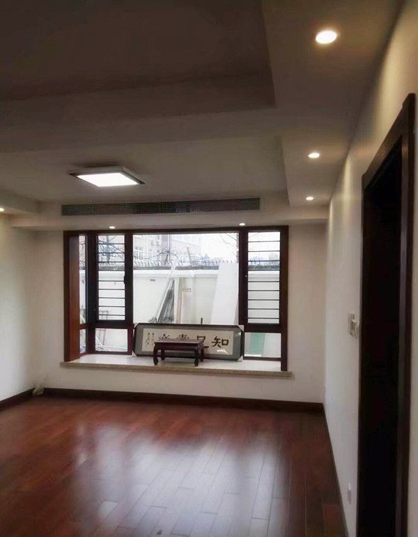 �Ϻ�������潨�ַ߽�װ��Ч��ͼ