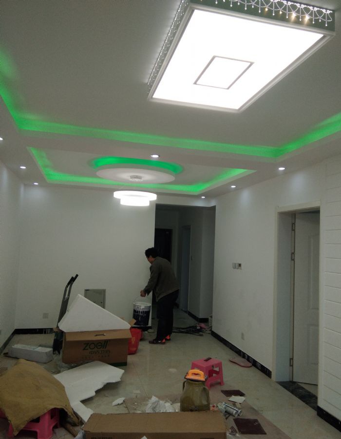 ���϶�������װ��Ч��ͼ