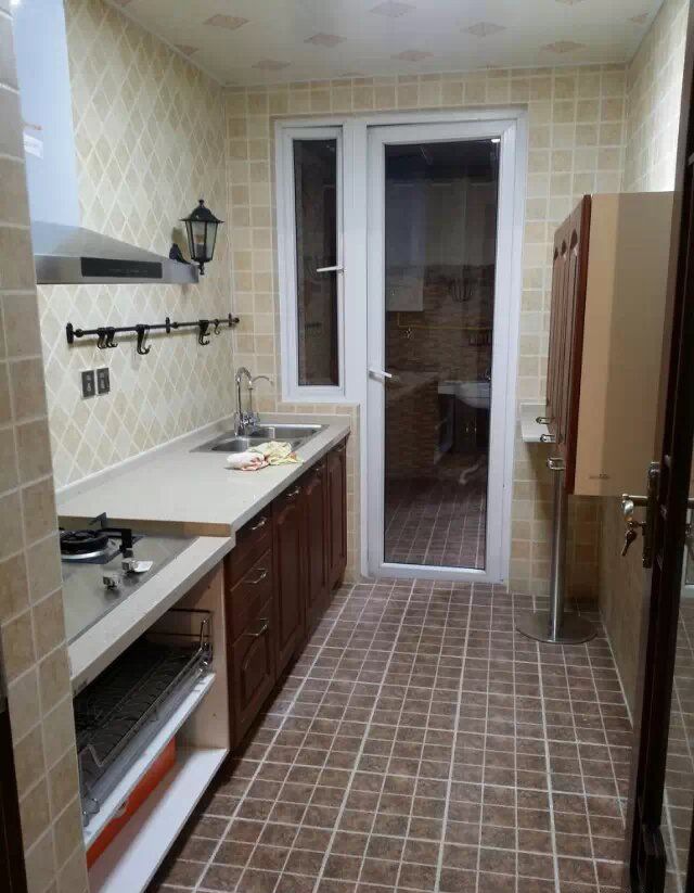 �ɶ��̵����ͳ�װ��Ч��ͼ