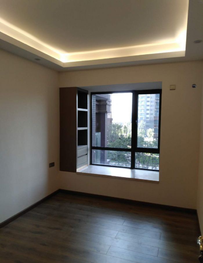 ��ݸ�����о�װ��Ч��ͼ