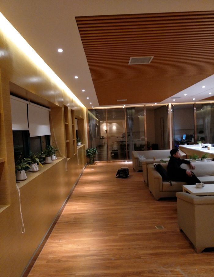 郑州龙柏里8号办公室装修效果图