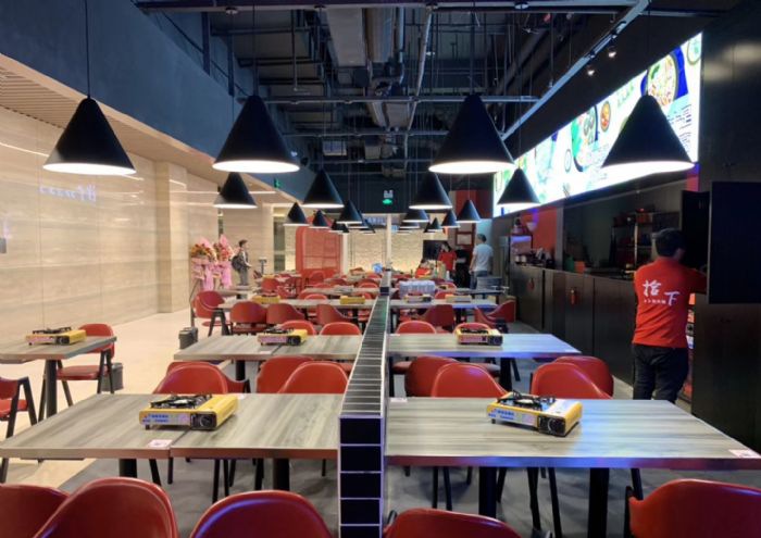 �人���ڲ��������װ��Ч��ͼ