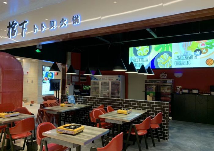 �人���ڲ��������װ��Ч��ͼ