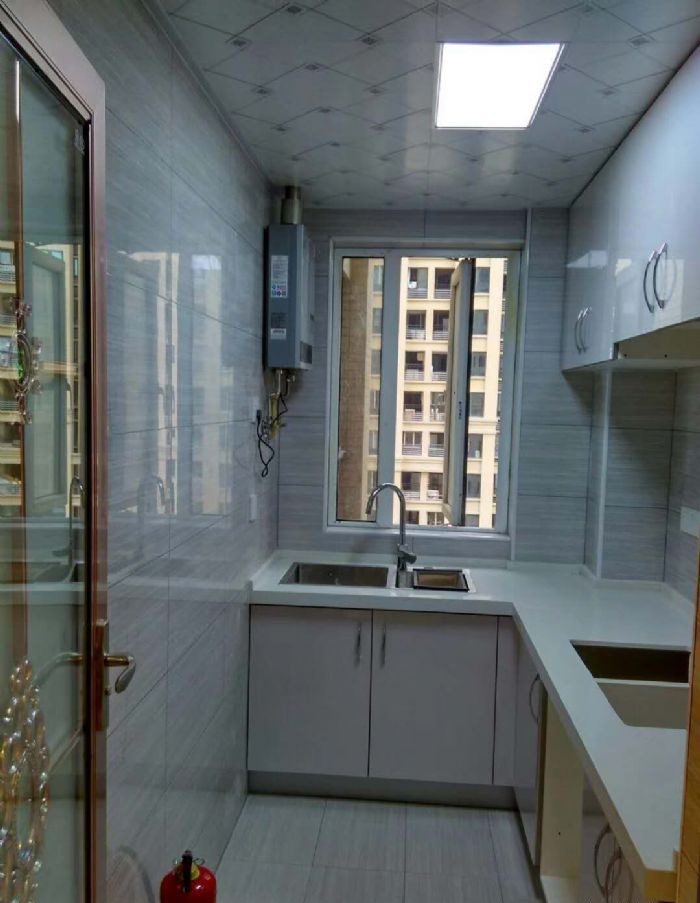 �人����ʱ����һ��װ��Ч��ͼ