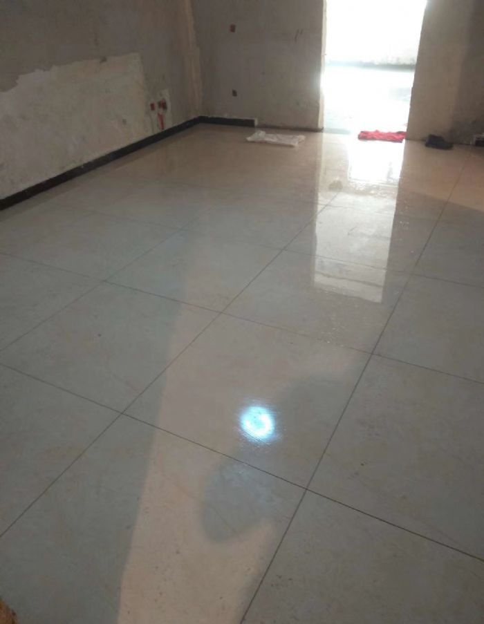 北京阜光里小区1号楼3单元301瓦工施工结束装修效果图