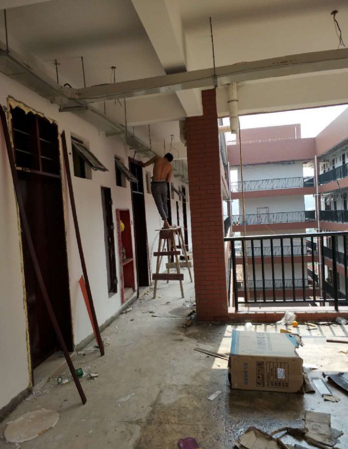 ���ݷ�ɽ�пƼ�ѧԺװ��Ч��ͼ