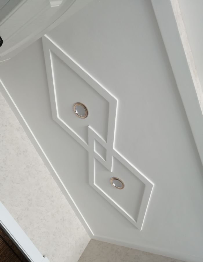 ������ԣ�͸���װ��Ч��ͼ