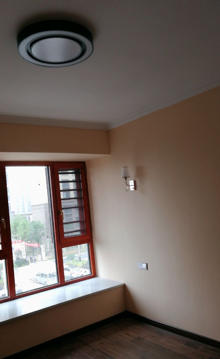 �ϲ��¾�С��װ��Ч��ͼ