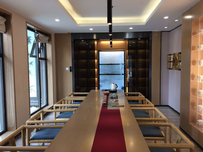 ����ɶ���խ����װ��Ч��ͼ