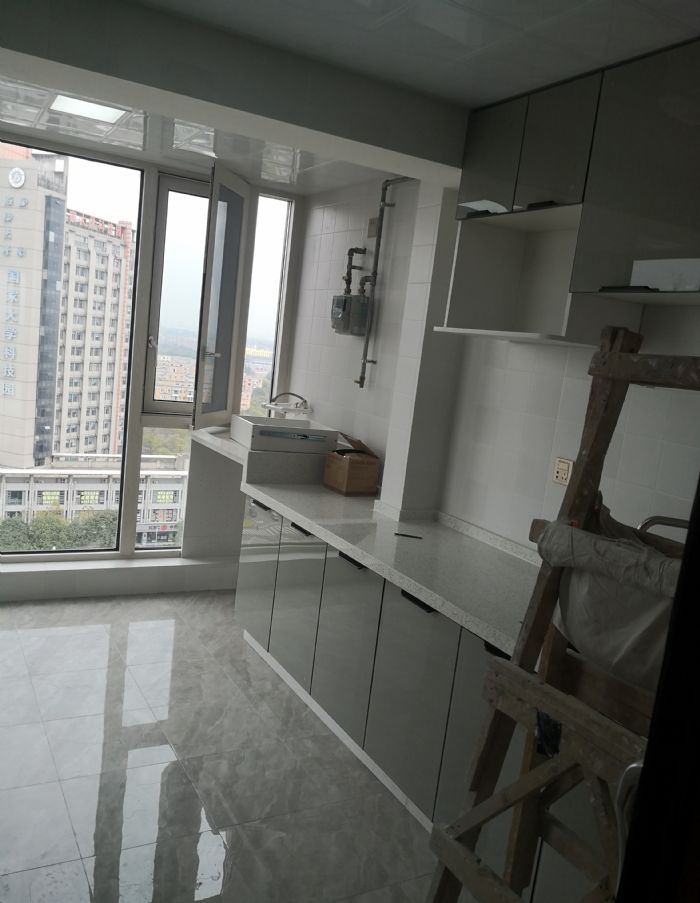 �ɶ�ʱ������װ��Ч��ͼ