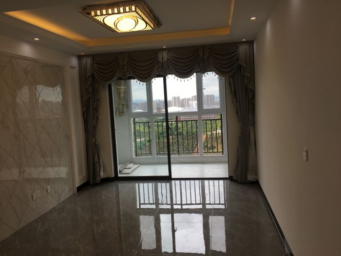 �������ǳǰ�װ��Ч��ͼ