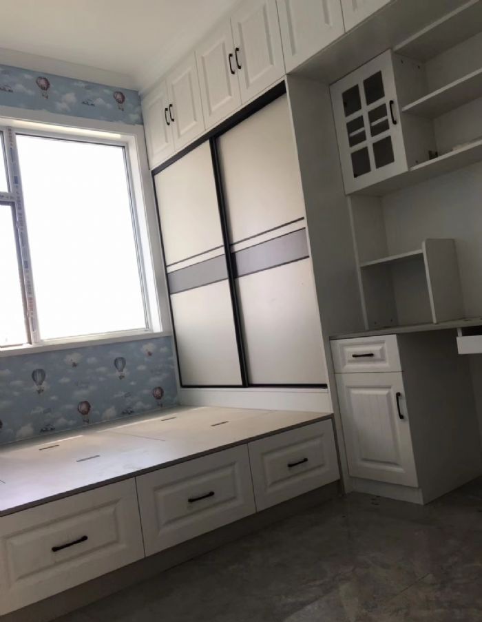 �����϶��³�װ��Ч��ͼ