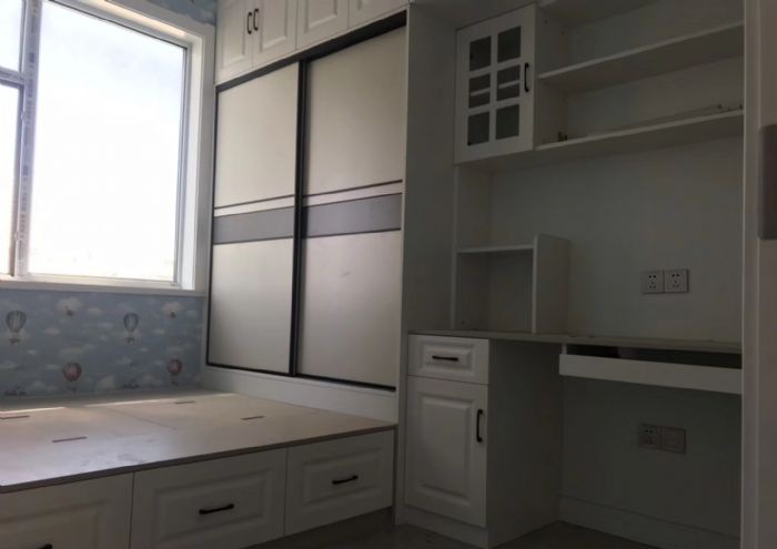 �����϶��³�װ��Ч��ͼ