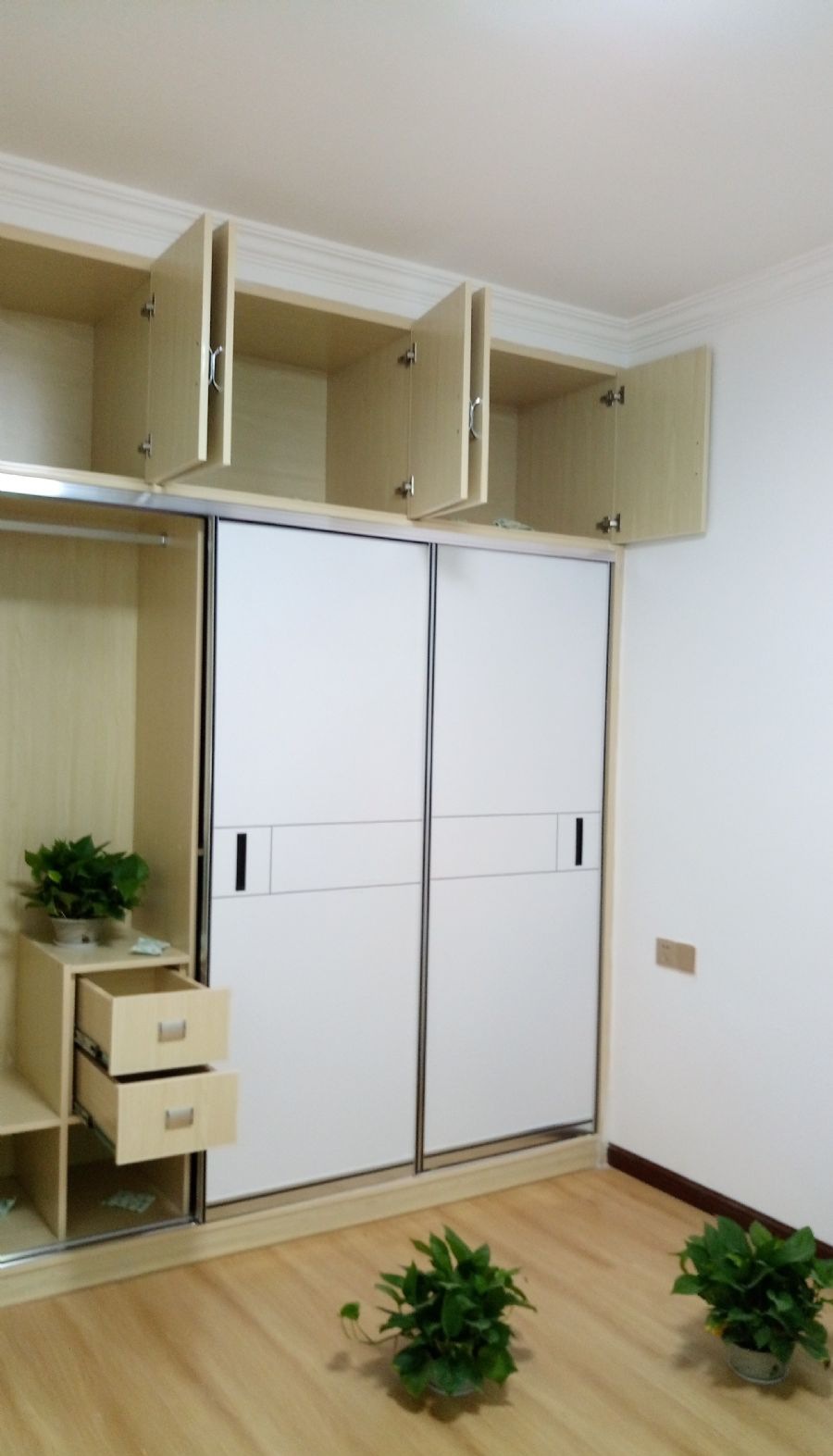 �人��������װ��Ч��ͼ