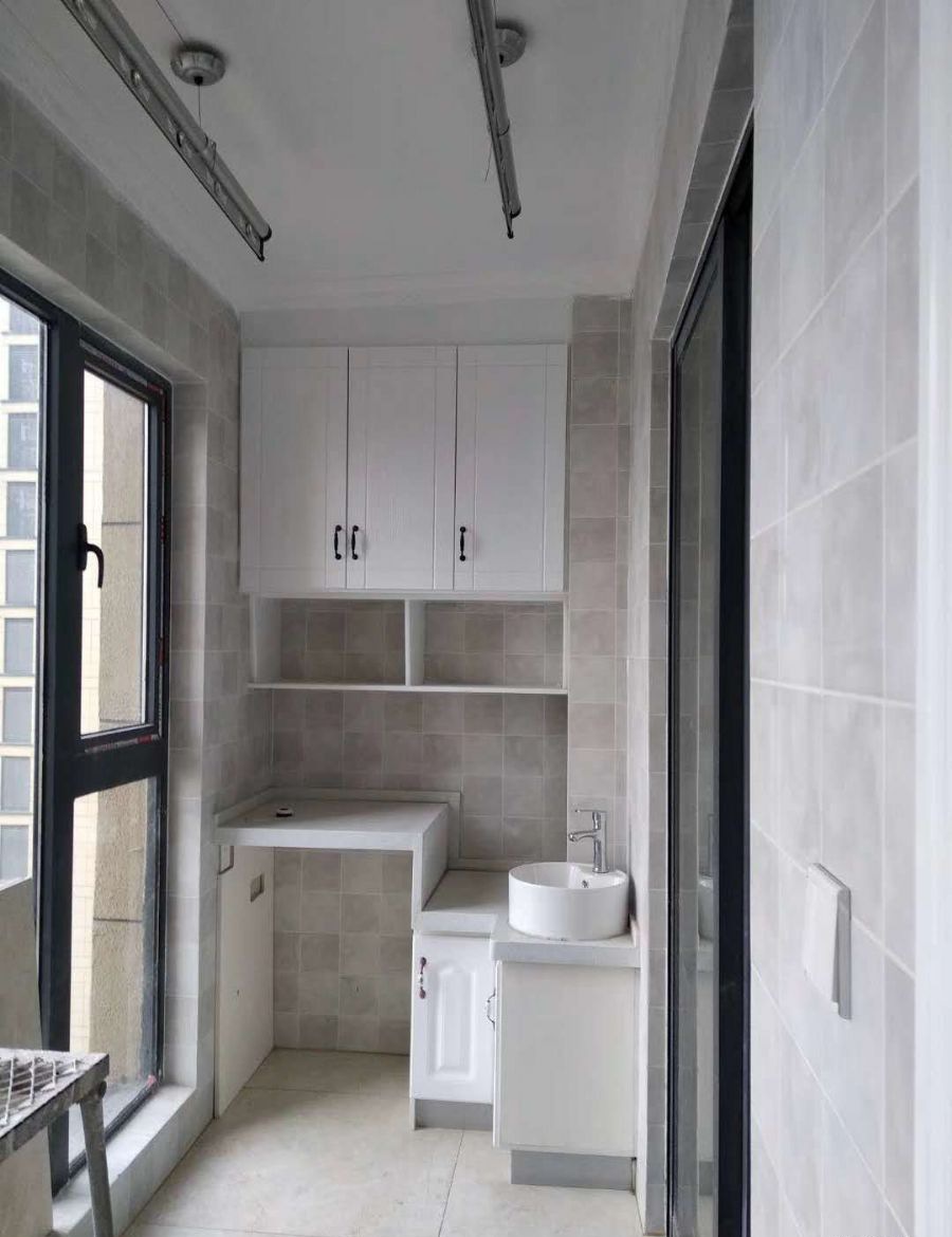 ֣��֣�������Ļ��հ˼�Էװ��Ч��ͼ