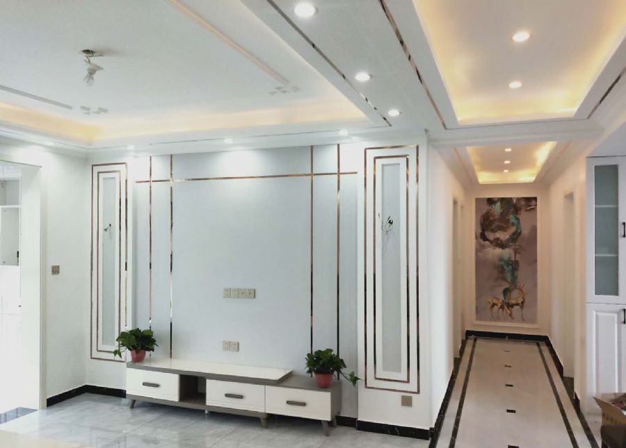 ֣��֣�������Ļ��հ˼�Էװ��Ч��ͼ