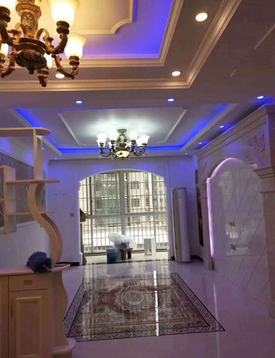 郑州港区蓝山公馆装修效果图