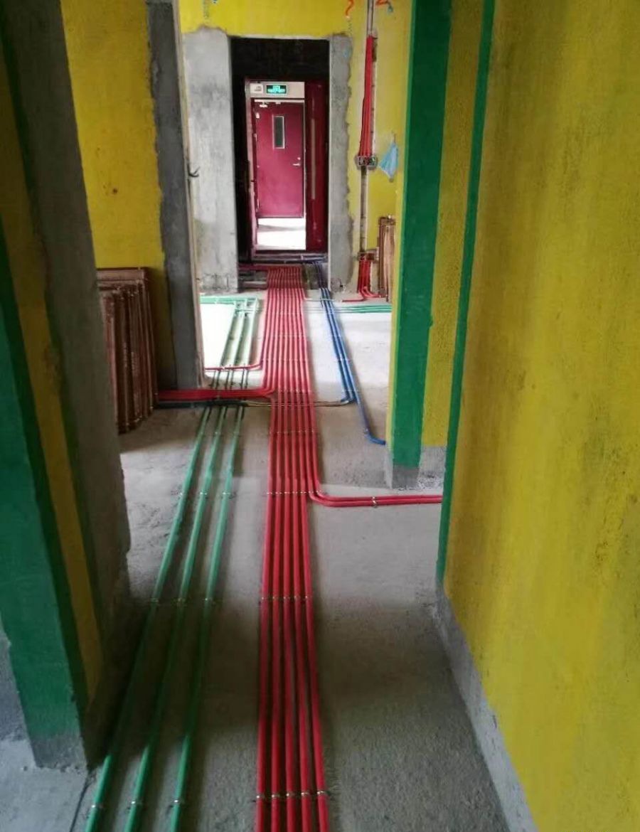 ���ݻ������־�װ��Ч��ͼ