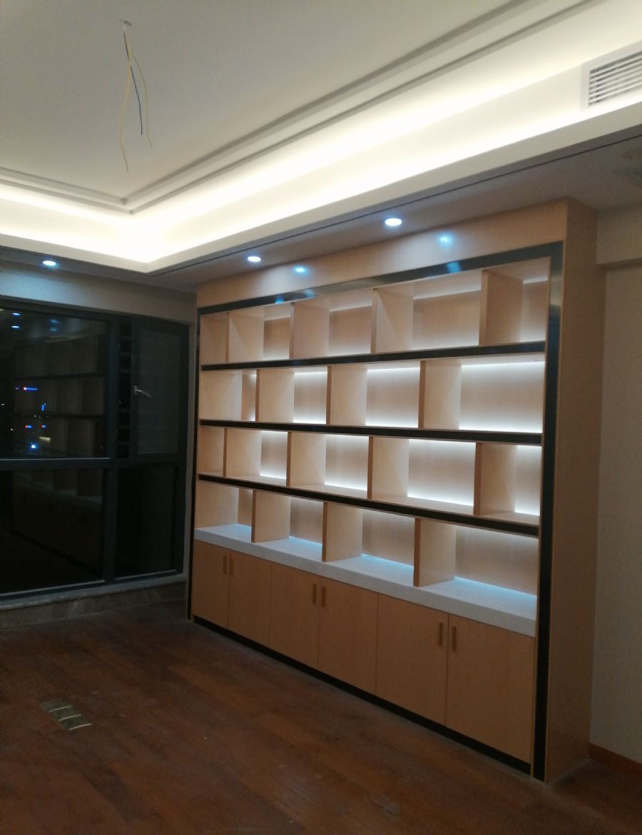 深圳桑泰丹华府装修效果图