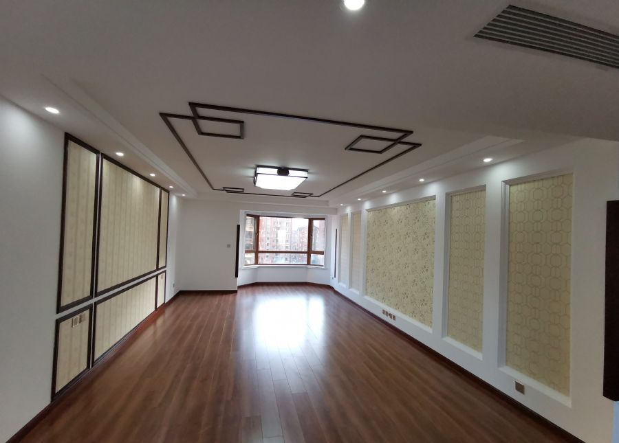 �������Ϻ��Ϲ���װ��Ч��ͼ