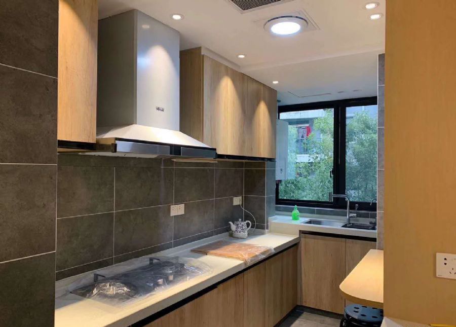 �人����������װ��Ч��ͼ