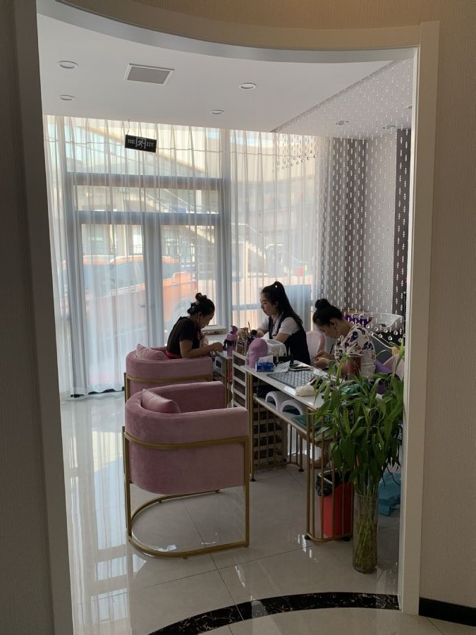 天津太阳城美容院装修效果图