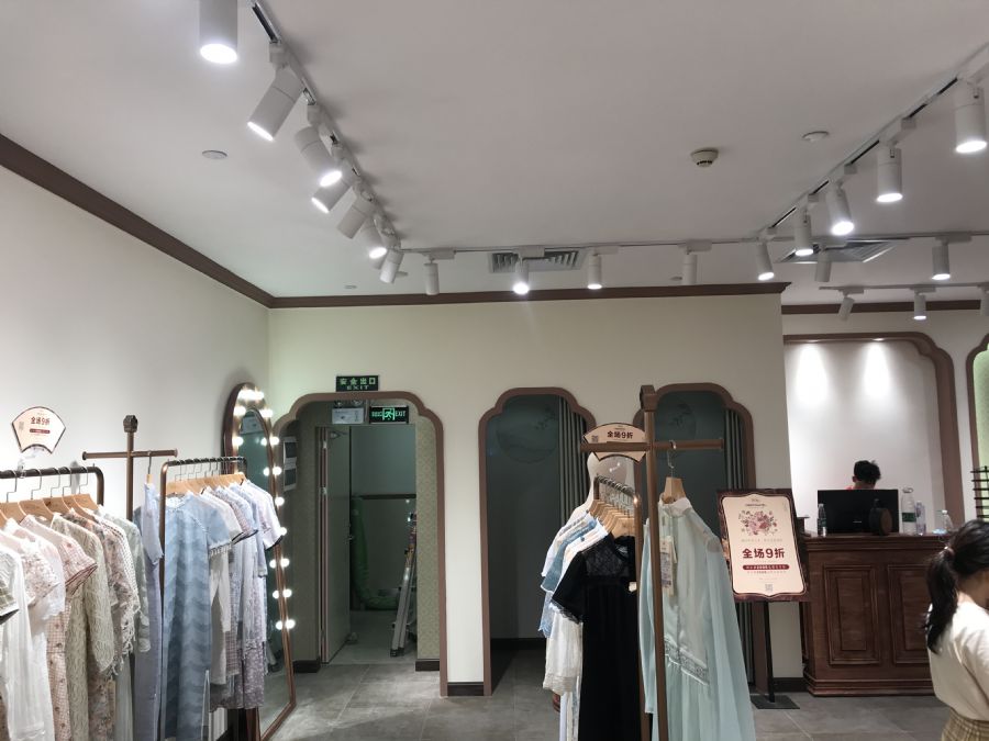 ���ݸ����ͥ�㳡װ��Ч��ͼ