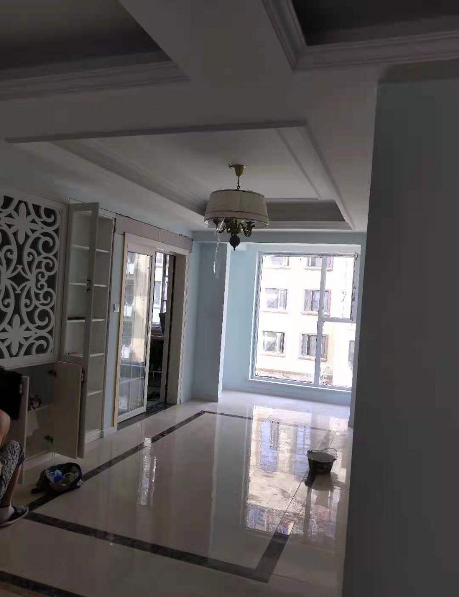 �人�����ٿ�װ��Ч��ͼ