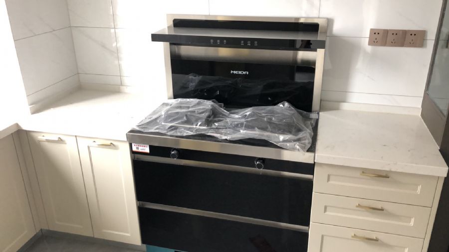 �Ϸ��к���װ��Ч��ͼ