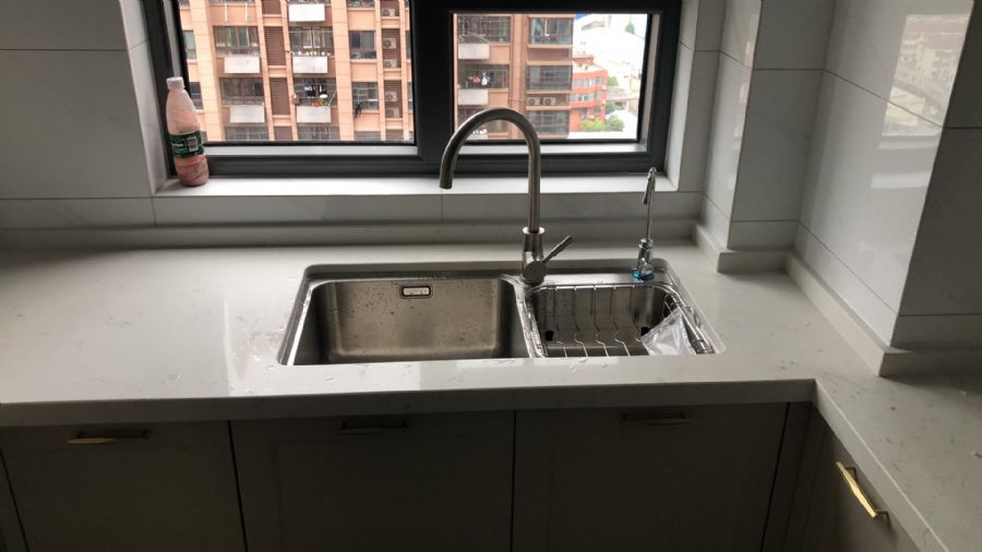 �Ϸ��к���װ��Ч��ͼ